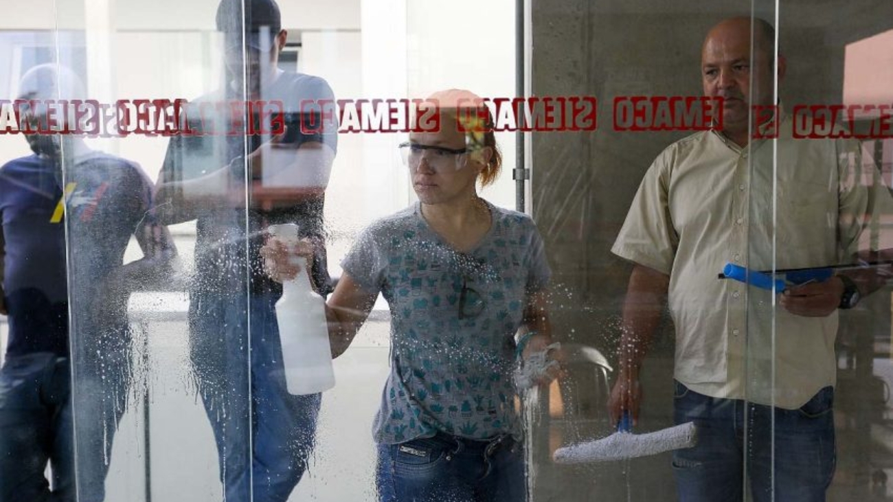 Central-de-Cursos_Limpeza-de-Vidro_ADP-5_web-850x560